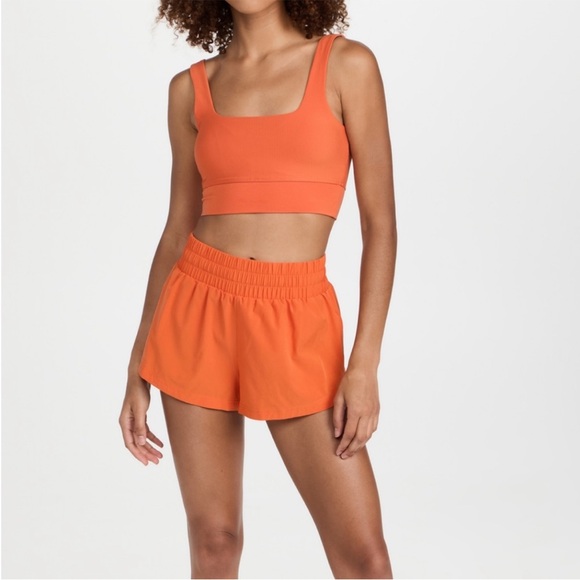 Varley Kallin Running Short in Orange Rust Large - Picture 1 of 12